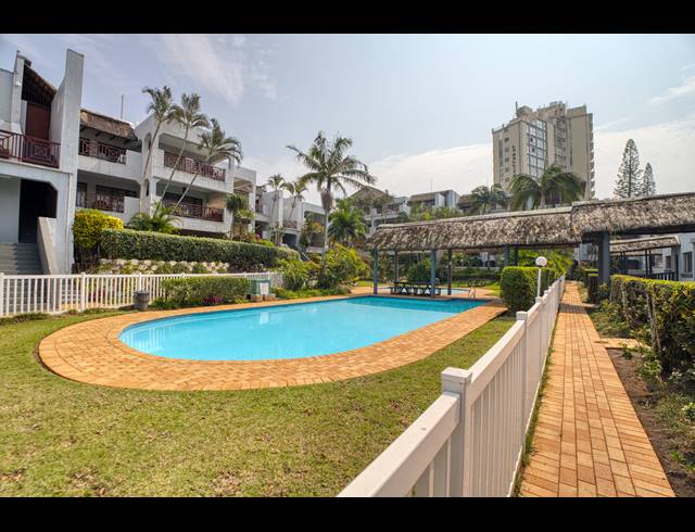 3 BEDROOM FLAT FOR SALE IN COMPENSATION BEACH